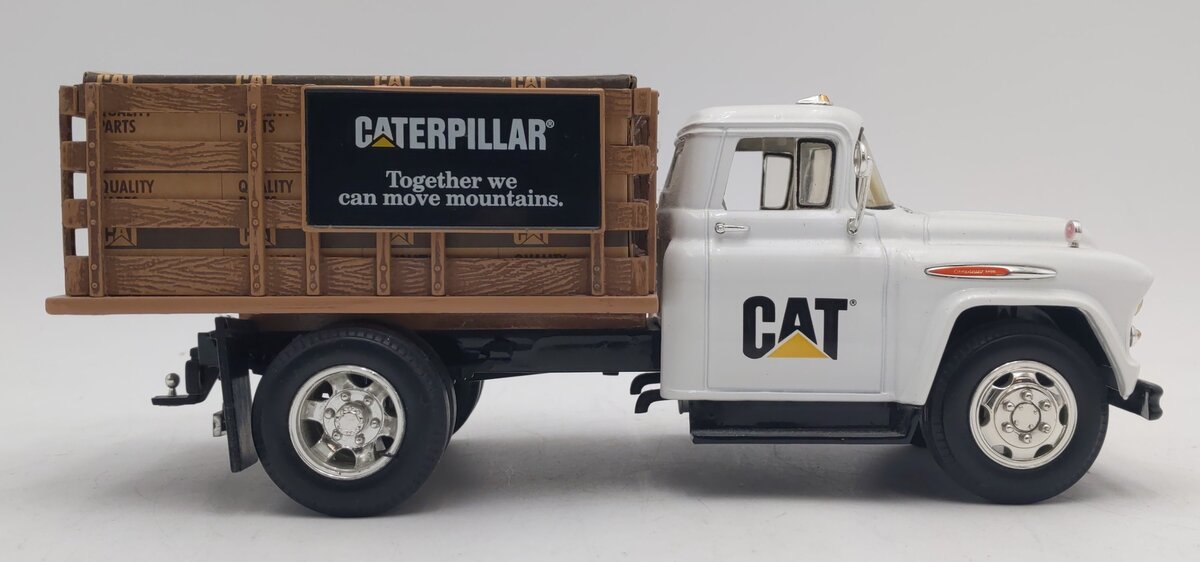 ERTL 1:25 Chevrolet Stake Truck VG