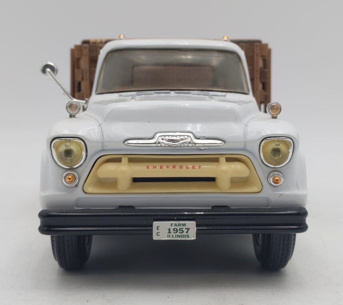 ERTL 1:25 Chevrolet Stake Truck VG