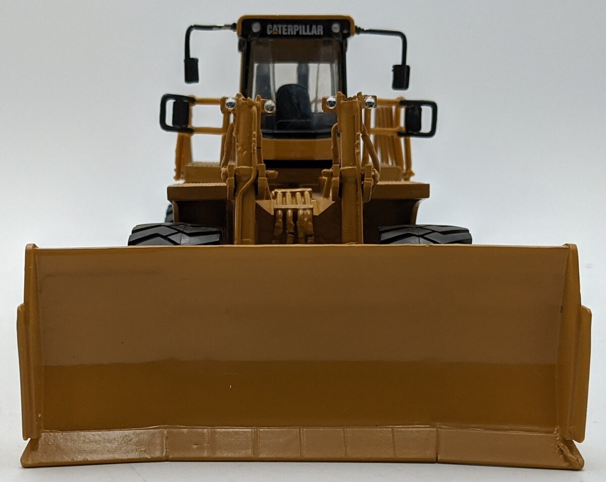 Custom Built 1:50 Diecast Caterpillar 854G Push Wheel Dozer NIB