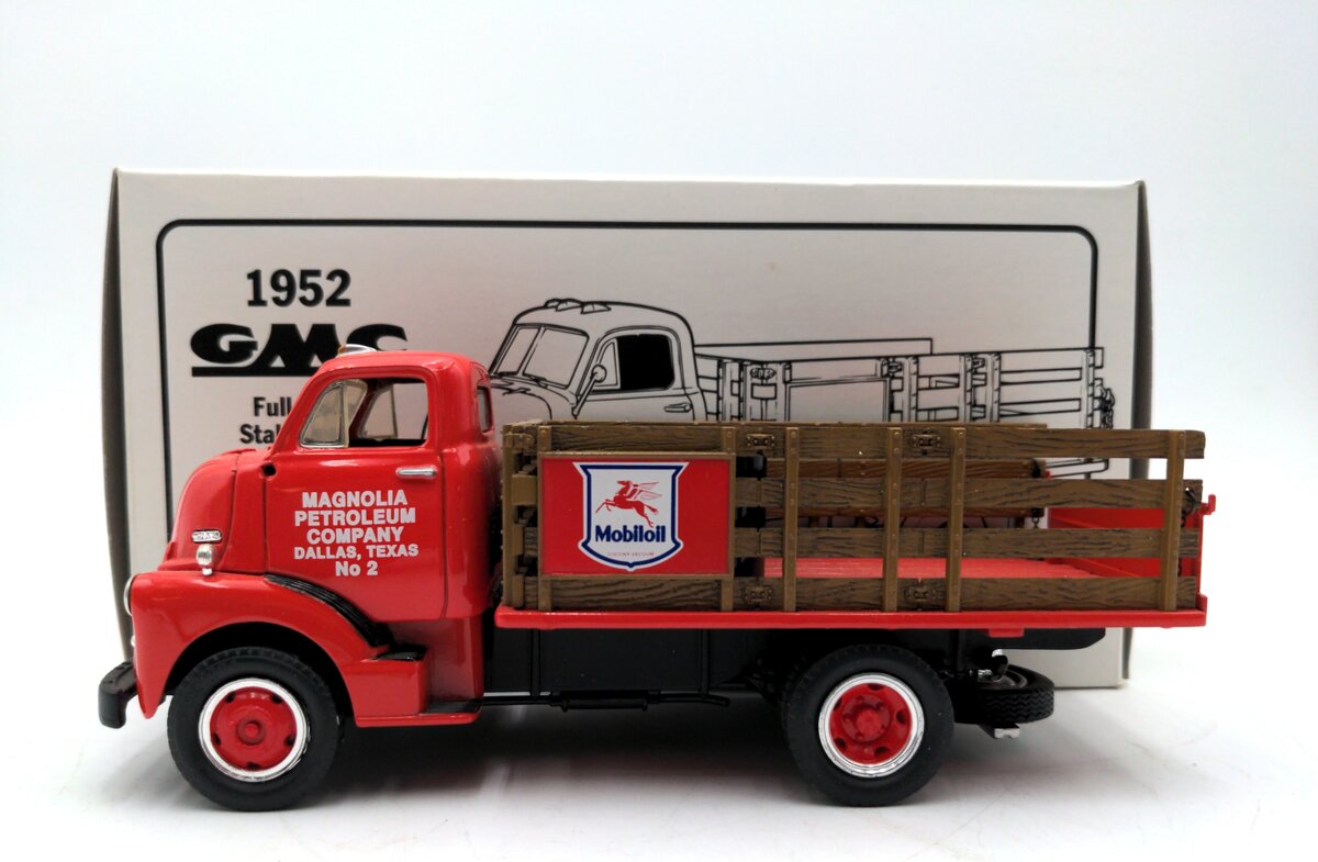 First Gear 18-1078 1:34 Scale 1952 GMC Full Rack Stake Truck NIB