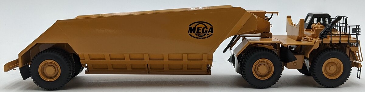 CCM 776 1:87 Brass Caterpillar 776 w/ Mega Dump Trailer NIB