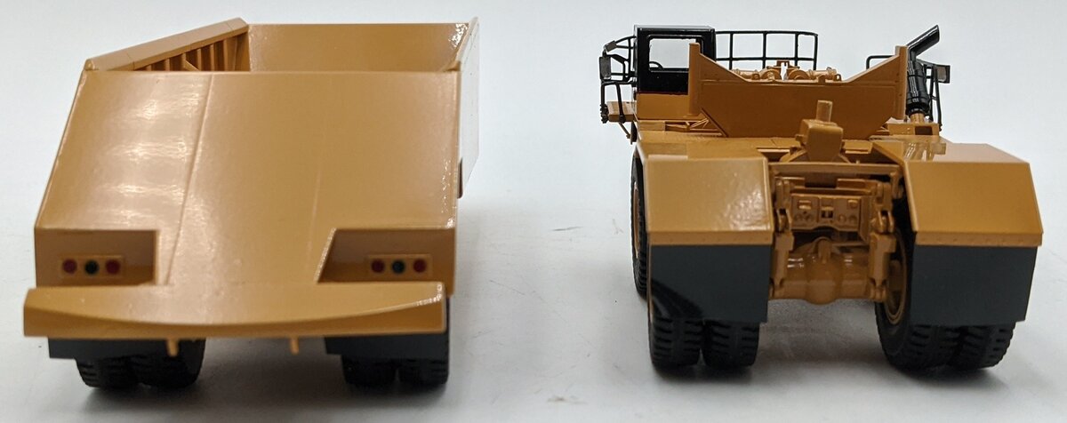 CCM 776 1:87 Brass Caterpillar 776 w/ Mega Dump Trailer NIB