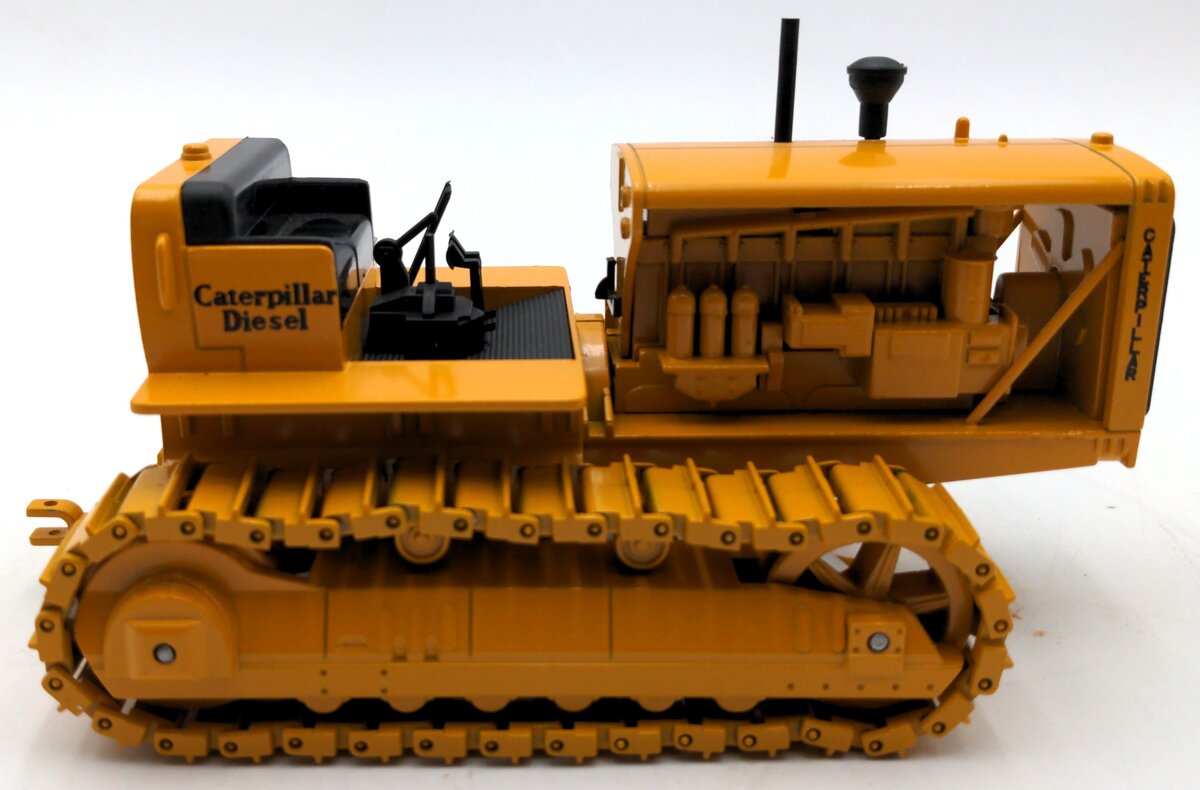 NZG 399 1:25 Scale Diecast Caterpillar RD8 Diesel Tractor NIB