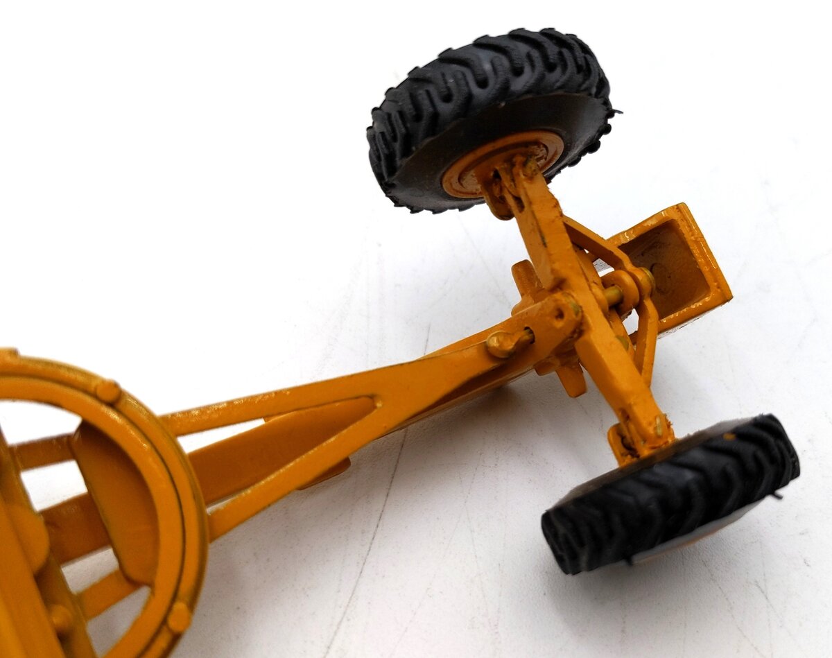 ARPRA Supermini 1:50 Scale Caterpillar 140B Motor Grader VG/Box