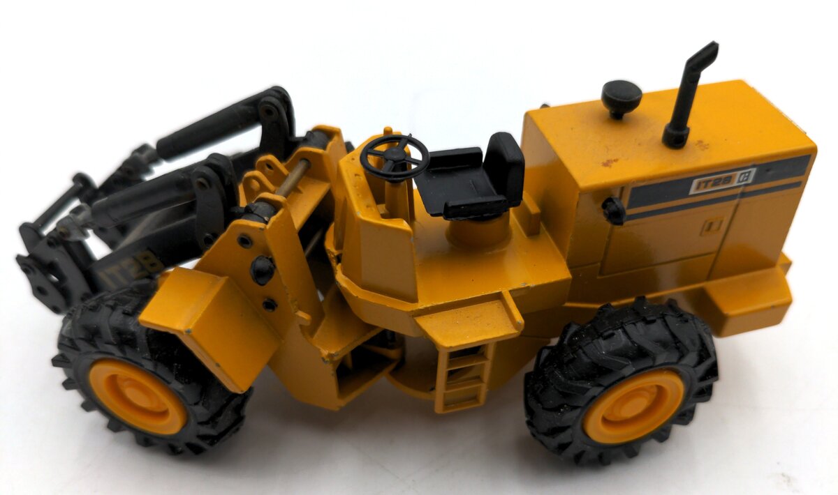Conrad 2888 1:50 Scale Caterpillar IT28 Tool Carrier VG/Box