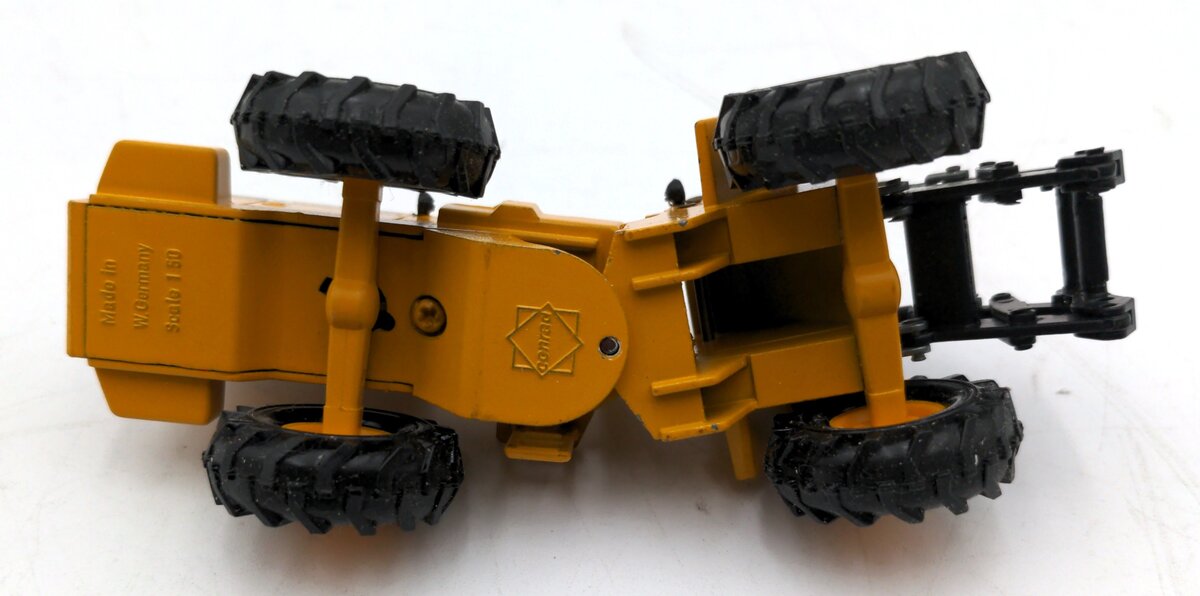 Conrad 2888 1:50 Scale Caterpillar IT28 Tool Carrier VG/Box