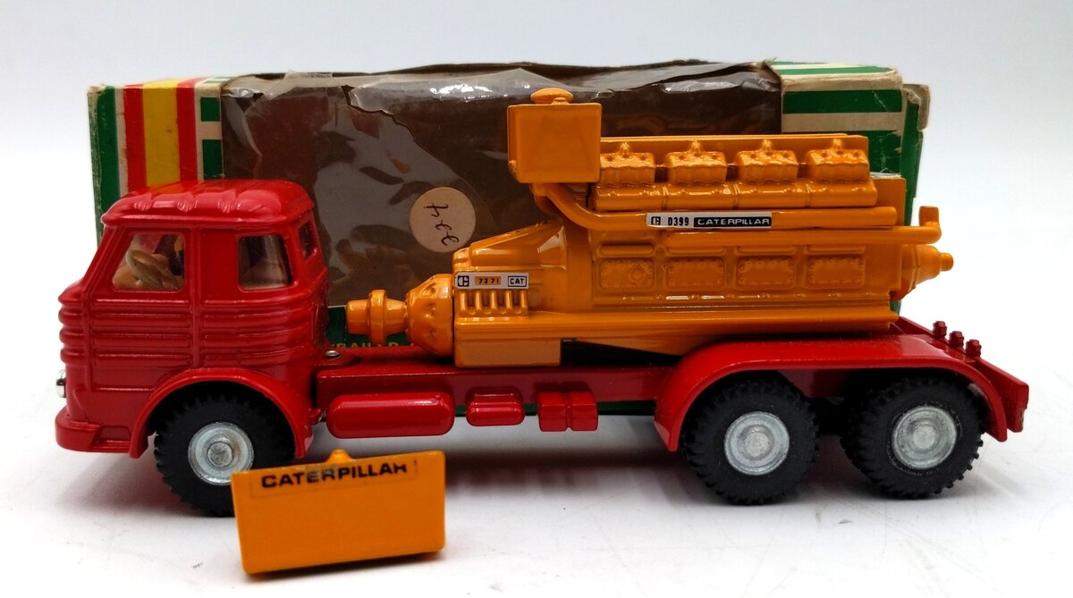 Joal 207 1:50 Scale Trailer Truck w/ Marine Motor VG/Box