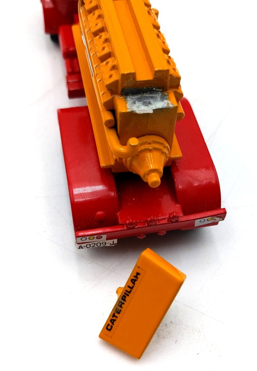 Joal 207 1:50 Scale Trailer Truck w/ Marine Motor VG/Box