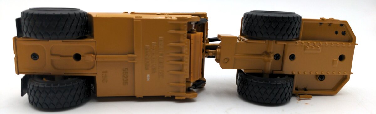 Norscot 55235 1:50 Scale Diecast Caterpillar 613G Wheel Tractor-Scraper Replica EX/Box