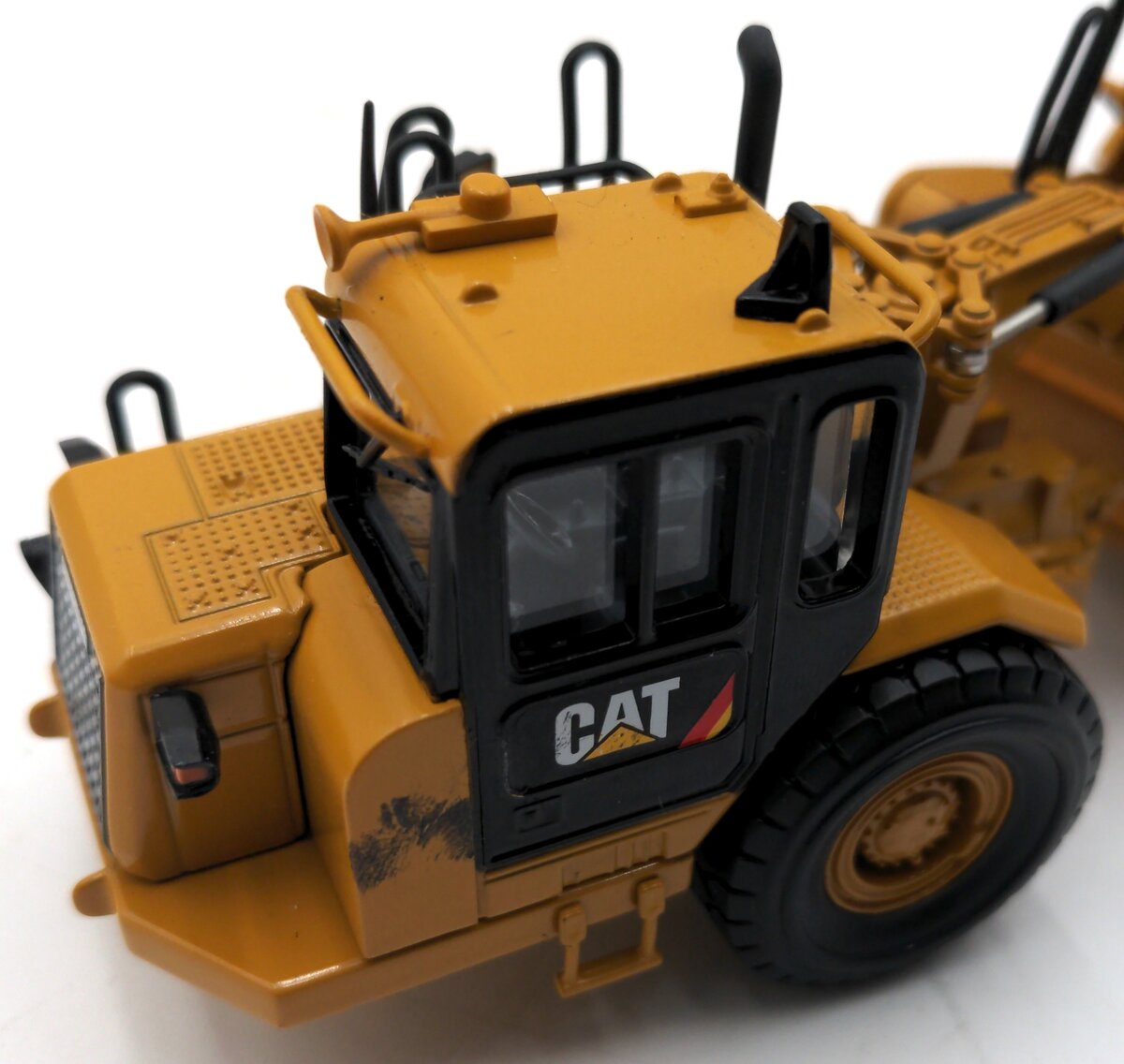 Norscot 55235 1:50 Scale Diecast Caterpillar 613G Wheel Tractor-Scraper Replica EX/Box