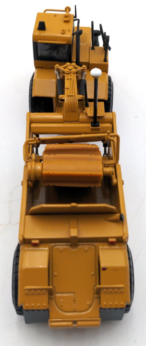 Norscot 55235 1:50 Scale Diecast Caterpillar 613G Wheel Tractor-Scraper Replica EX/Box