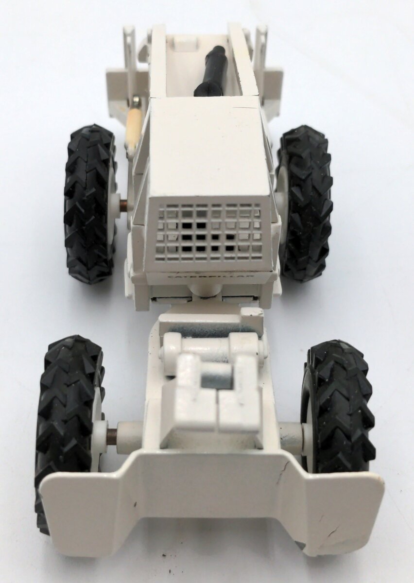NZG 220 1:50 Scale Diecast Caterpillar 528 Log Skidder EX/Box
