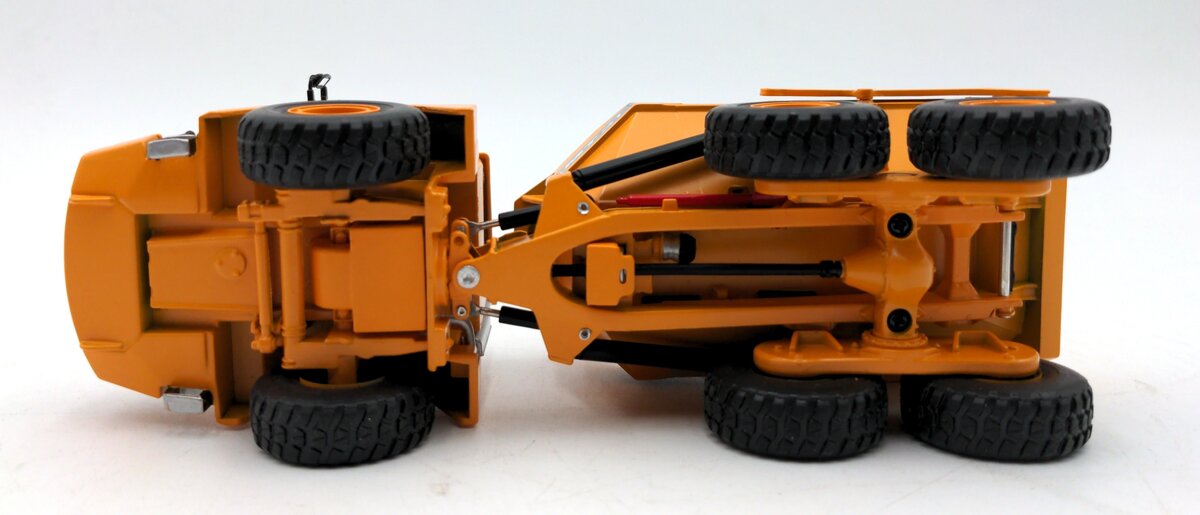 NZG 508369 1:50 Scale Moxy MT31 Articulated Dump Truck NIB
