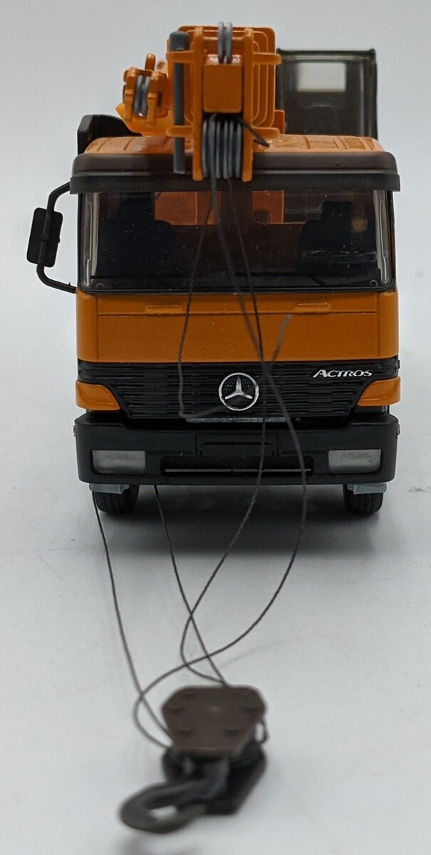 Conrad 40141 1:50 Diecast Sennebogen Mercedes HPC 40 Truck Crane NIB