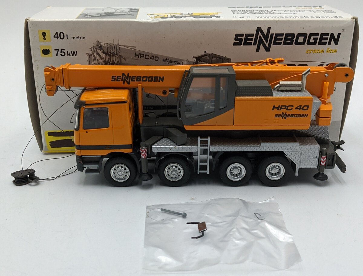 Conrad 40141 1:50 Diecast Sennebogen Mercedes HPC 40 Truck Crane NIB
