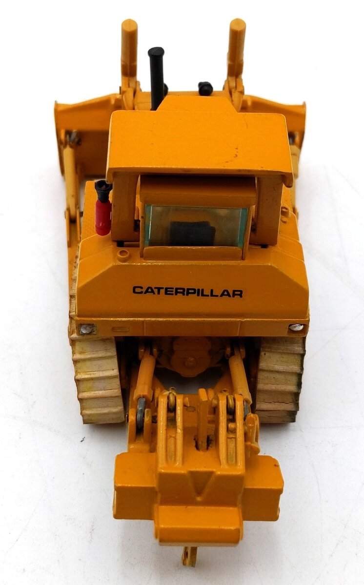ARPRA Supermini 1:50 Scale Caterpillar D8L Bulldozer VG/Box