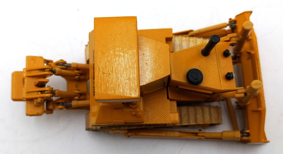 ARPRA Supermini 1:50 Scale Caterpillar D8L Bulldozer VG/Box
