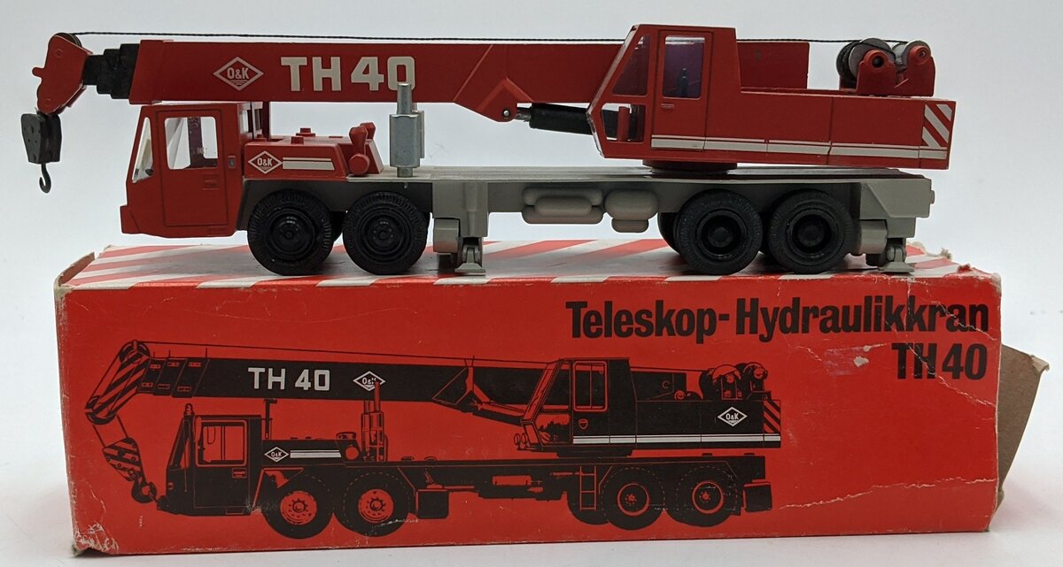 NZG 193 1:50 Diecast O & K TH40 Telescopic Crane VG/Box