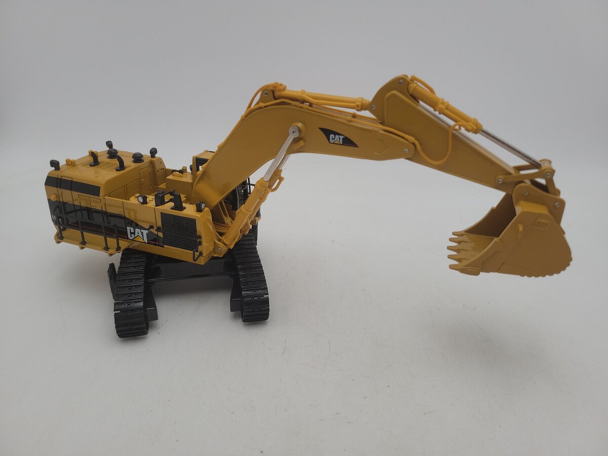 Norscot 55098 1:50 Scale Diecast CAT 5110B Hydraulic Excavator With Metal Tracks EX/Box