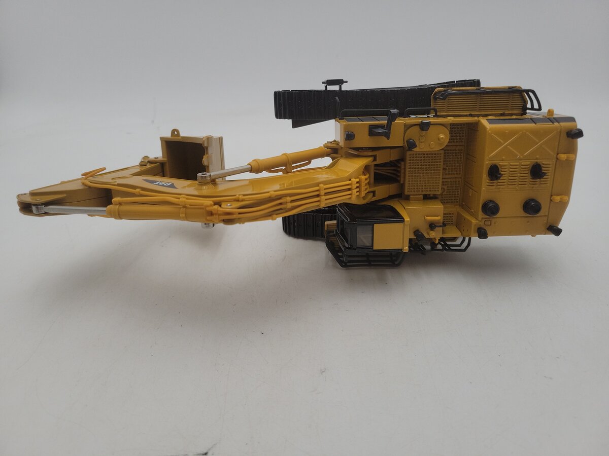Norscot 55098 1:50 Scale Diecast CAT 5110B Hydraulic Excavator With Metal Tracks EX/Box