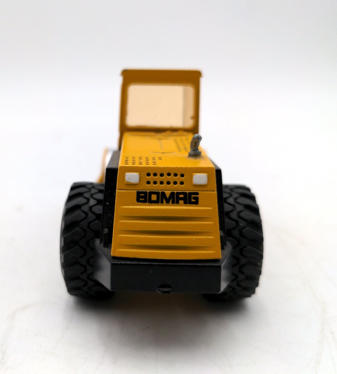 Conrad 2710 1:50 Scale BOMAG BW 213D-2 Single Drum Roller VG/Box