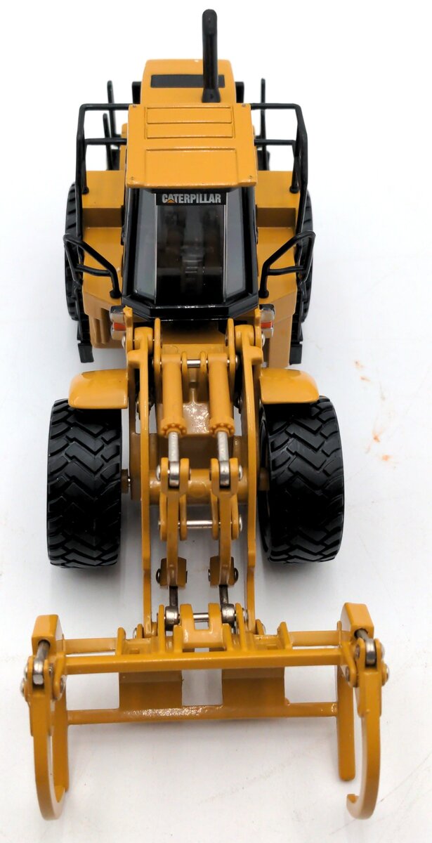 Norscot 55026 1:50 Diecast Caterpillar 980G Forest Machine