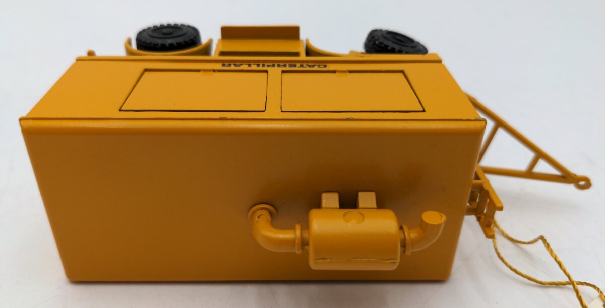 NZG 210 1:50 Caterpillar Generator Set w/CAT Diesel Engine EX/Box