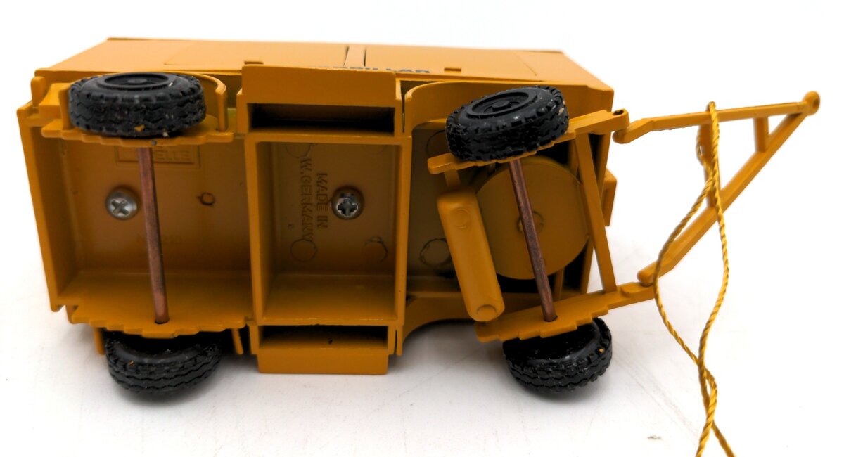 NZG 210 1:50 Caterpillar Generator Set w/CAT Diesel Engine EX/Box