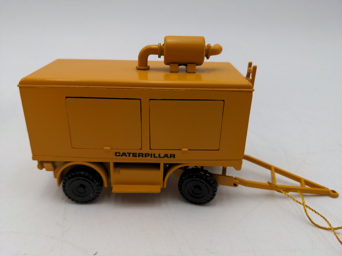 NZG 210 1:50 Caterpillar Generator Set w/CAT Diesel Engine EX/Box