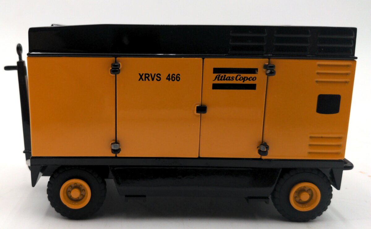 NZG 510 1:35 Scale Diecast Atlas Copco XRVS 466 Compactor EX/Box