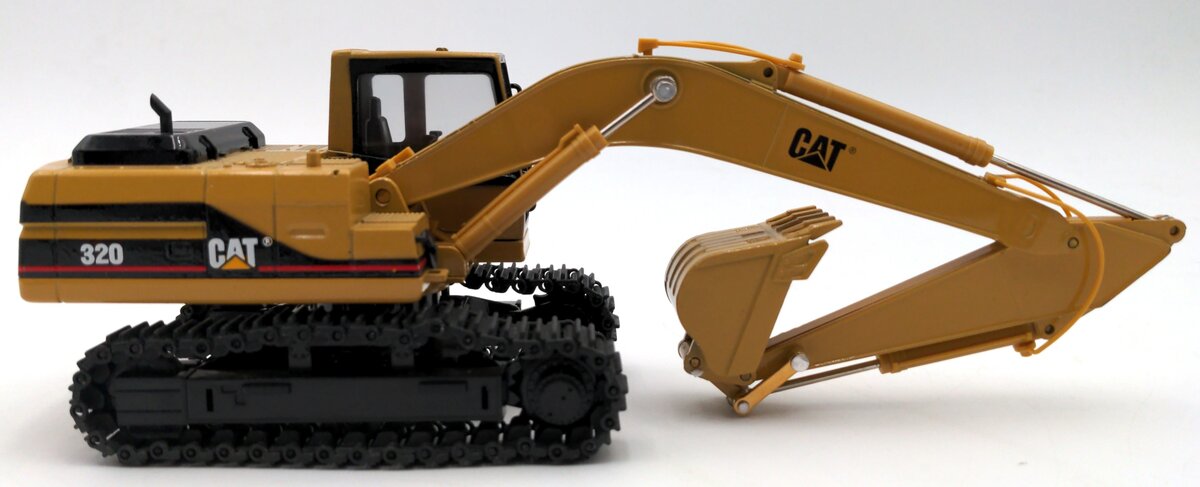 Entertec Promo Products 1:40 Scale Diecast CAT 320 Excavator NIB