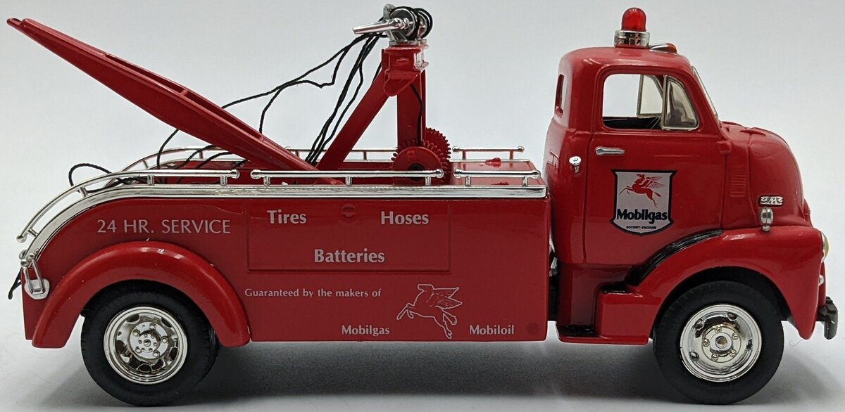 First Gear 10-1035 1:34 Diecast 1952 GMC Heavy Duty Wrecker Police Dpt. Traffic VG/Box