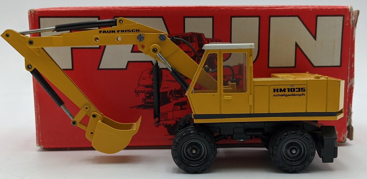 NZG 174 1:50 Diecast Faun HM 1035 Wheeled Excavator NIB