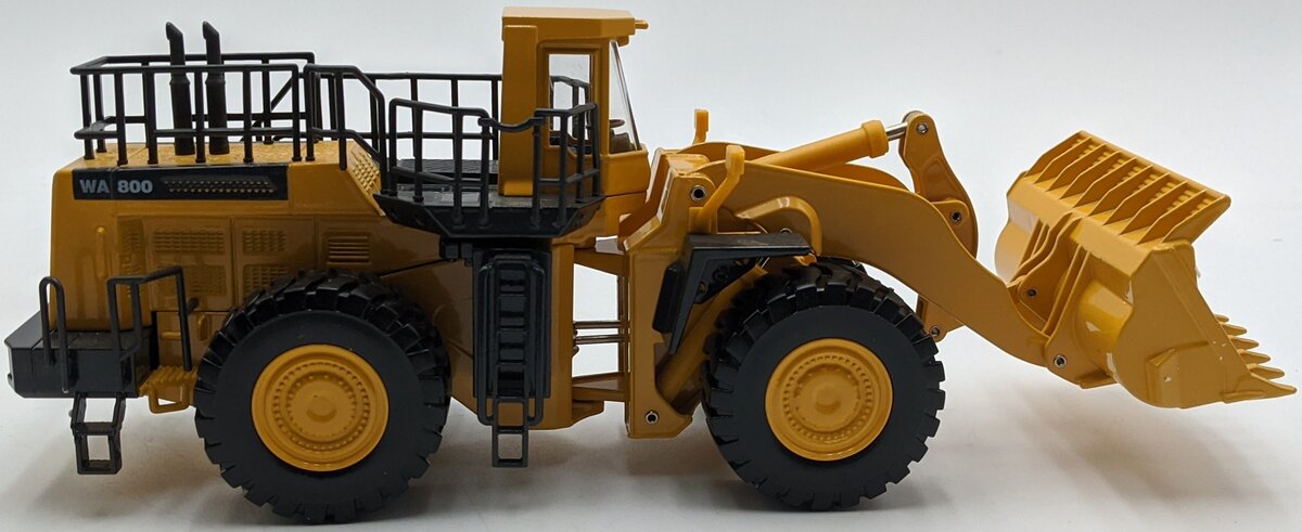 Joal 205 1:50 Diecast Komatsu WA800-3 Avance Wheel Loader NIB