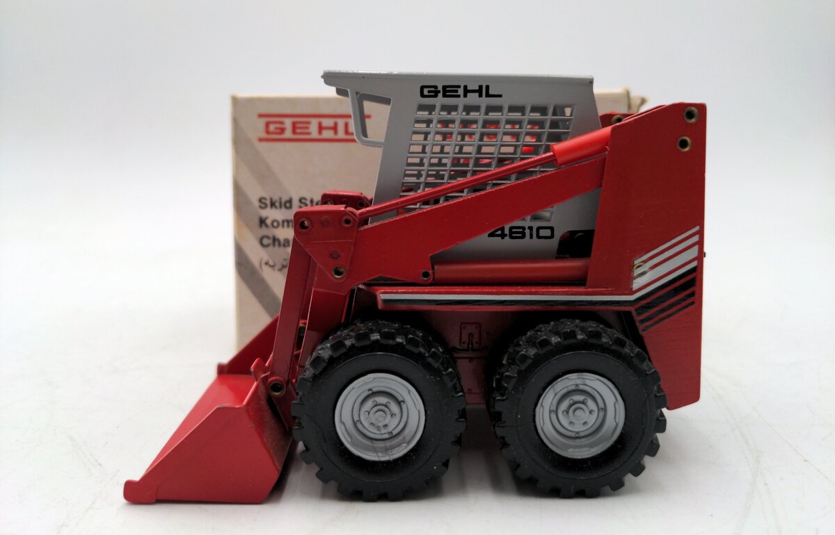 NZG 236 1:25 Scale Gehl 4610 Skid Steer Loader EX/Box