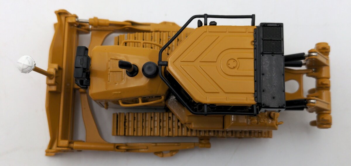 Norscot 55224 1:50 Diecast Caterpillar D7E Track-Type Tractor W/Electric Drive NIB
