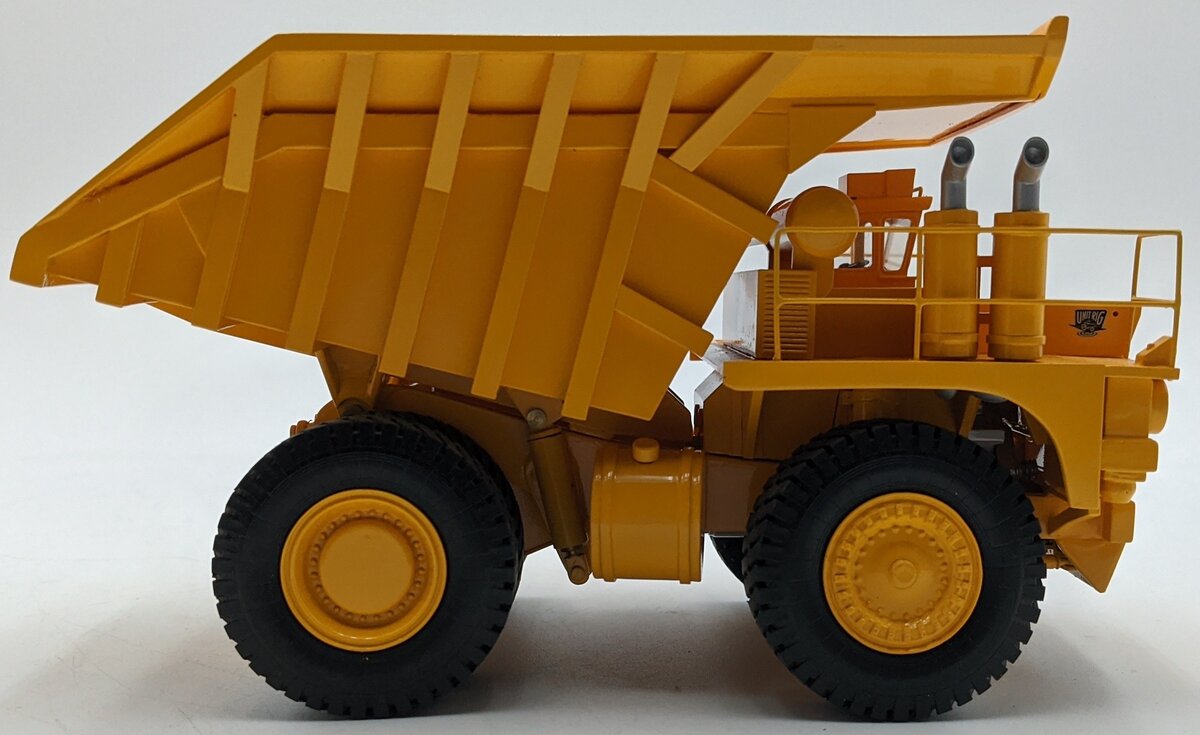 EMD EMD091 1:50 Diecast Unit Rig M100 Dump Truck w/ Coal Box NIB