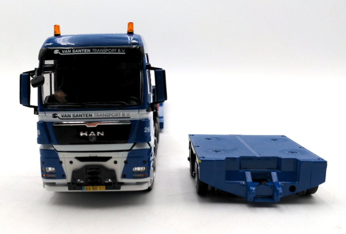 WSI 9477 1:50 Scale Van Santen Man TGX XXL 8x4 w/ Euro Low-Loader w/ Interdolly EX/Box