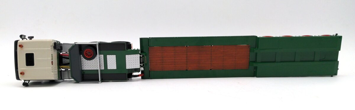 WSI 9270 1:50  Koninkijke Saan DAF XF95 6x4 w/ Nooteboom 4-axle Euro low loader VG/Box