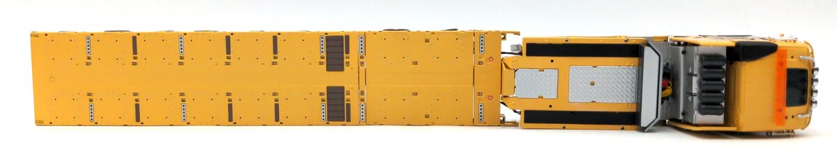 IMC 33-0085 1:50 Scale TPS Volvo FH04 Globe. 8x4 w/ Nootenboom MCO-PX 2+6 Axel NIB