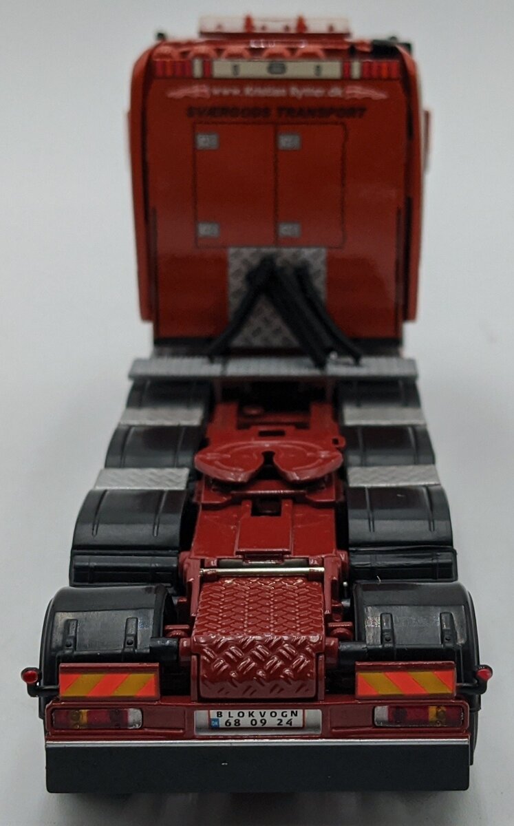 WSI 01-1923 1:50 Mercedes Actros MP4 Big Space SLT 8 x 4 NIB