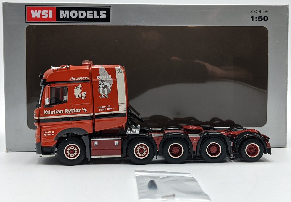WSI 01-1923 1:50 Mercedes Actros MP4 Big Space SLT 8 x 4 NIB