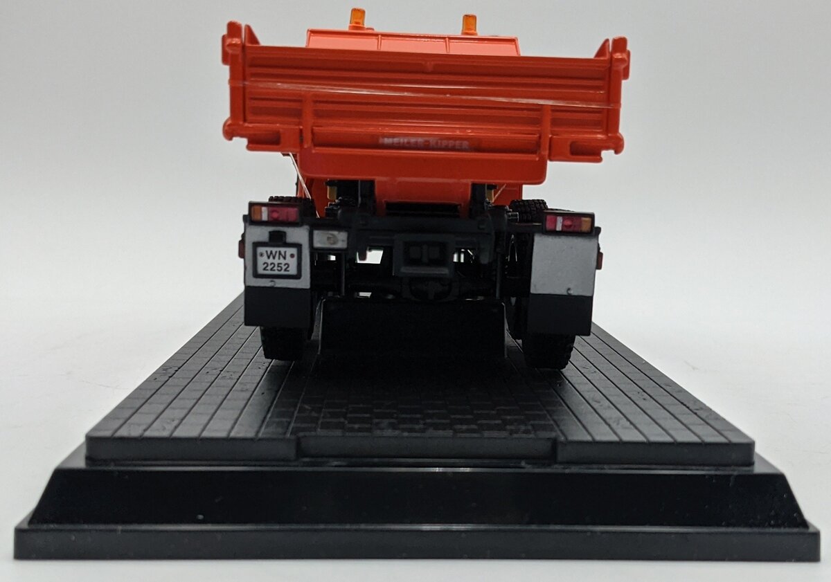Schuco 5600 1:32 MAN KAT1 6x6 Tipper Orange NIB