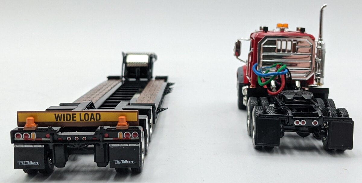 First Gear 59-3103 1:50 Mack Granite MP W/Lowboy Trailer Iowa Hwy Dept NIB