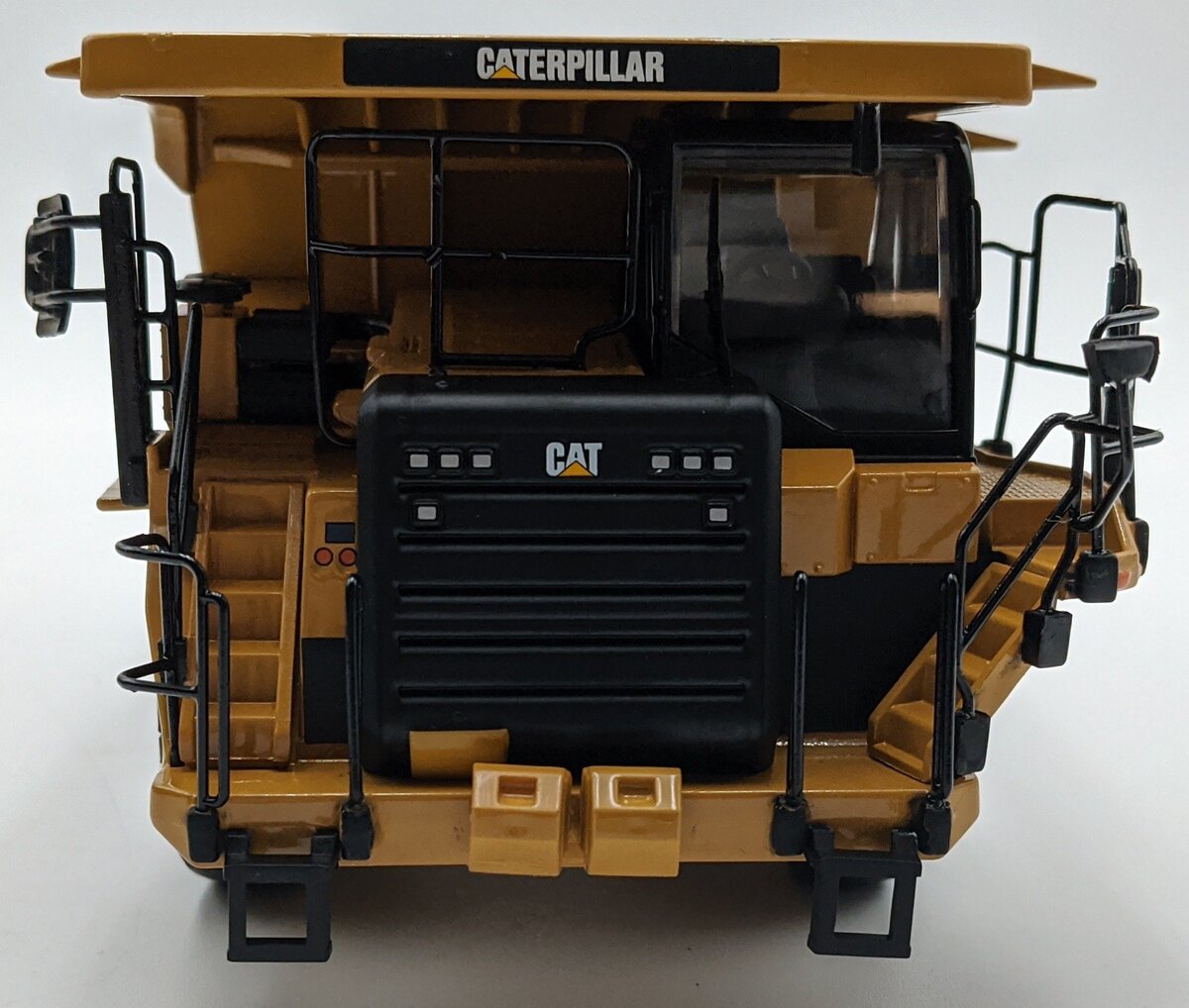 Tonkin TR30002 1:50 Diecast CAT 775G Off-Highway Truck