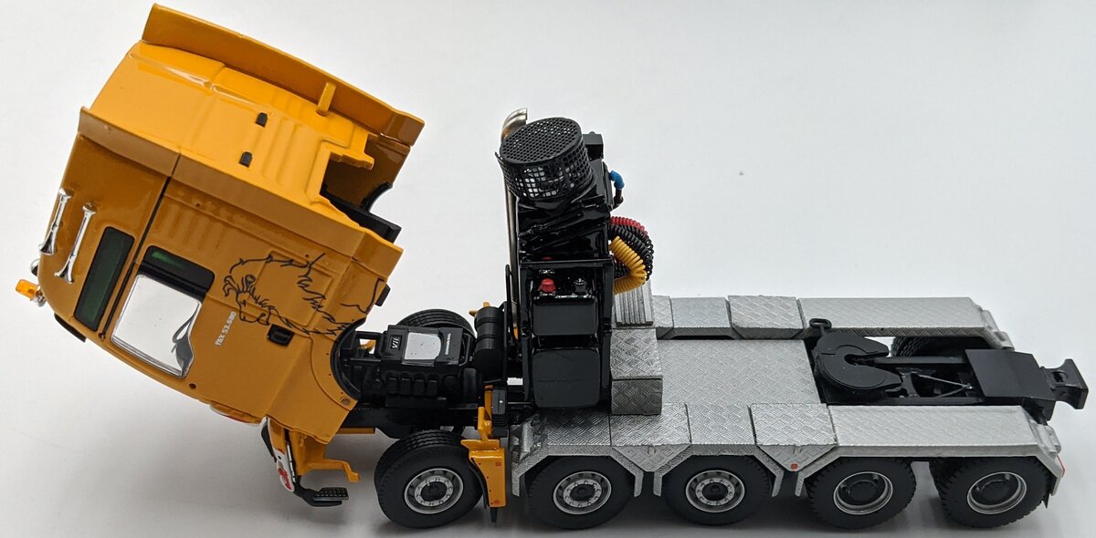 Tekno 8996/5 1:50 MAN TGX XXL 2+4 Lowboy AB Crush Yellow NIB