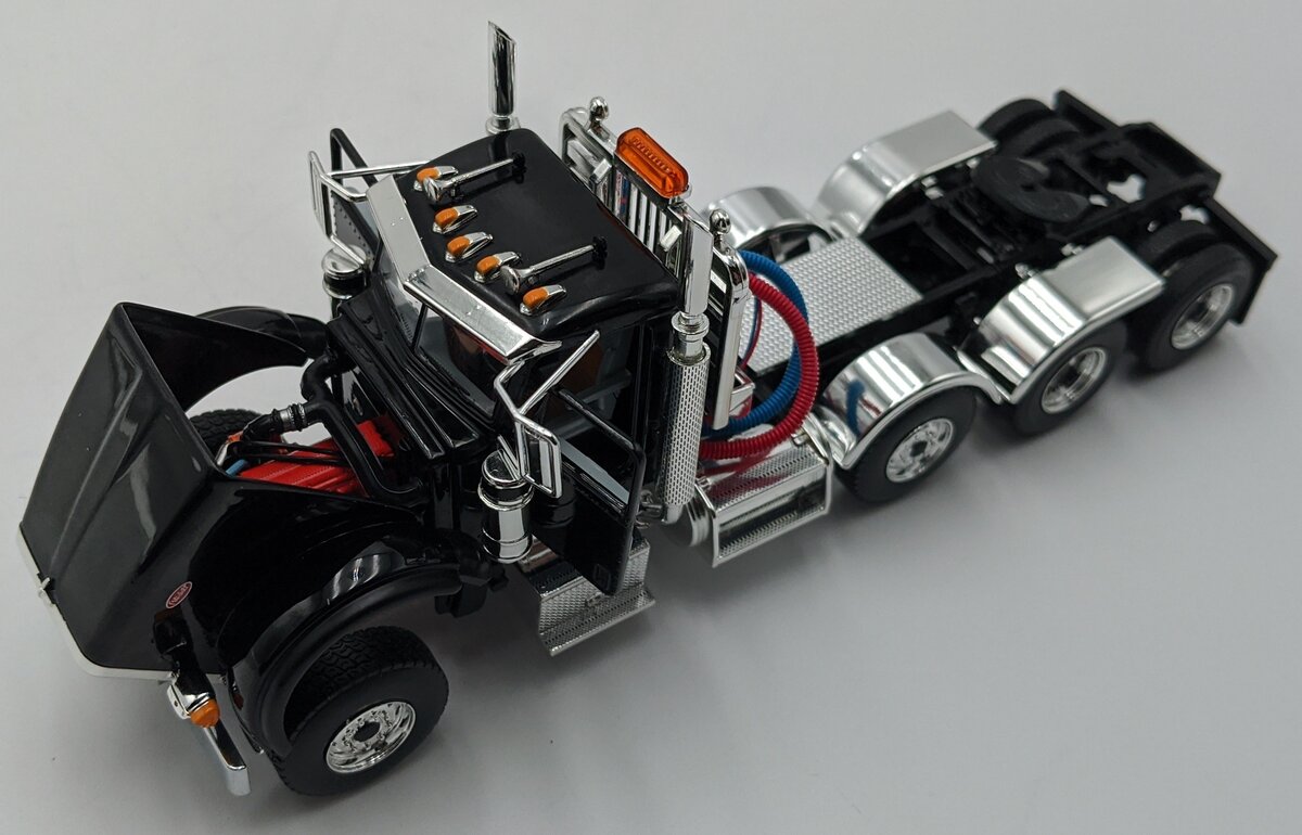 First Gear 50-3379 1:50 Peterbilt Model 367 With Tri-Axle Lowboy Trailer Black NIB