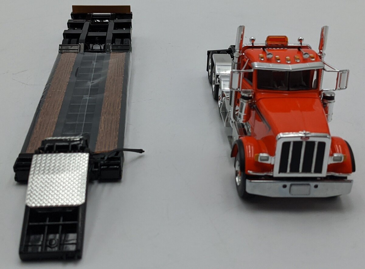 First Gear 50-3356 1:50 Peterbilt Model 367 with Tri-Axle Lowboy Trailer Orange NIB