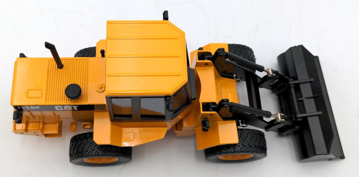 Joal 184 1:25 Scale CAT IT18F Loader NIB