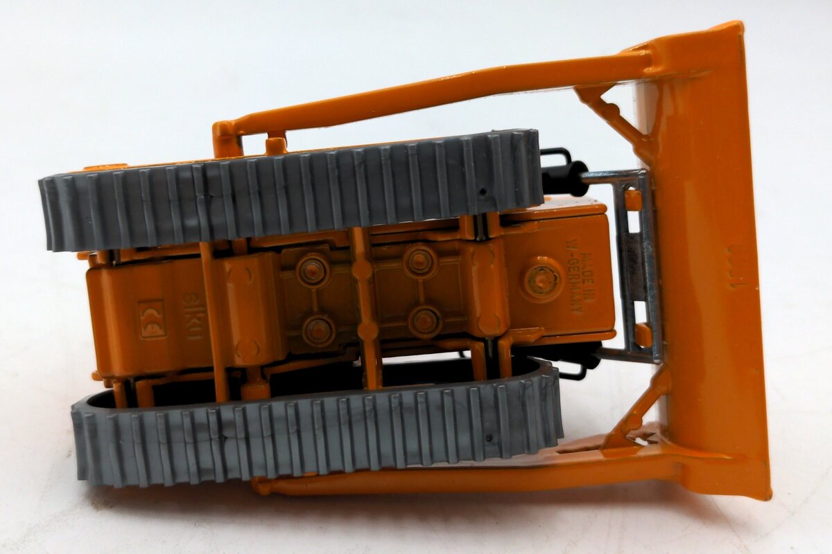 Siku 2529 1:55 Scale Scale Diecast Liebherr 741 Bulldozer NIB